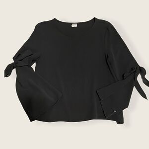 Medium Twik Bell Sleeve Blouse with Ties
